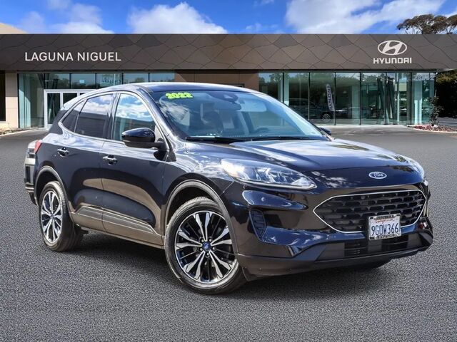 2022 Ford Escape SE