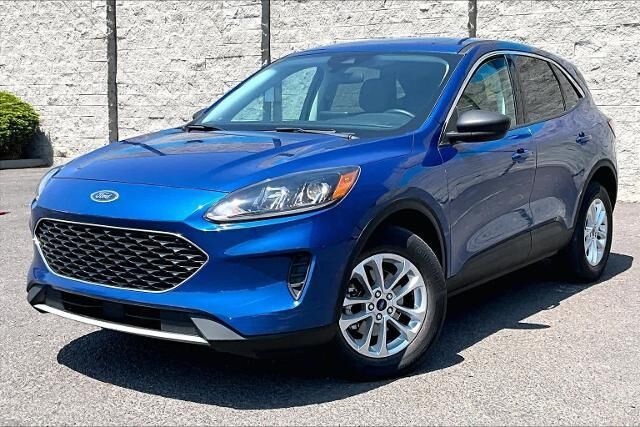2022 Ford Escape SE — photo 1 of 26