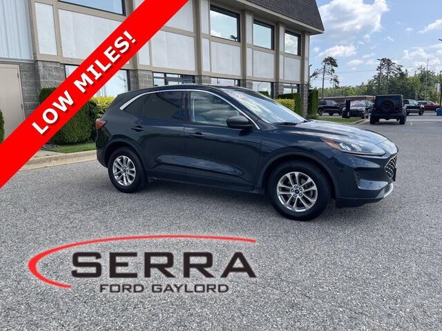 2022 Ford Escape SE