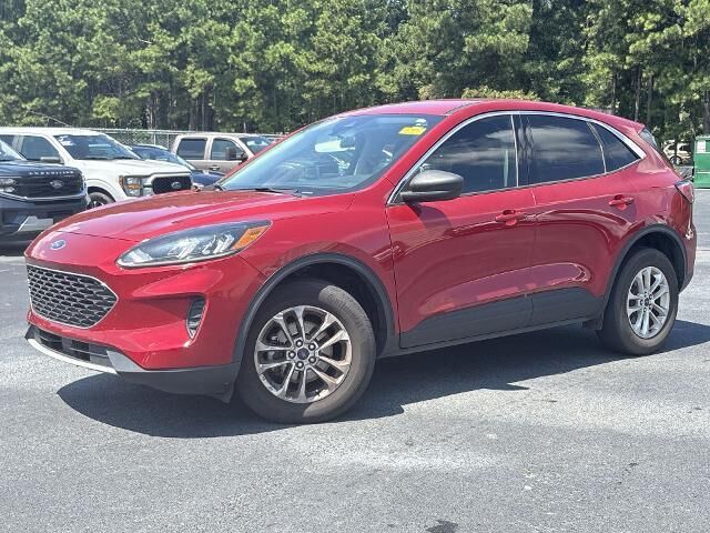 2022 Ford Escape SE — photo 1 of 26