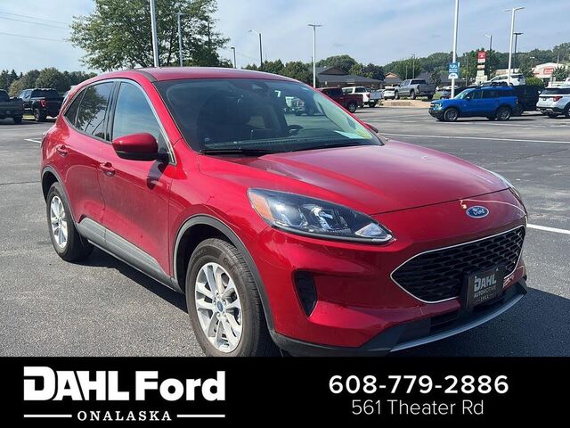 2020 Ford Escape SE