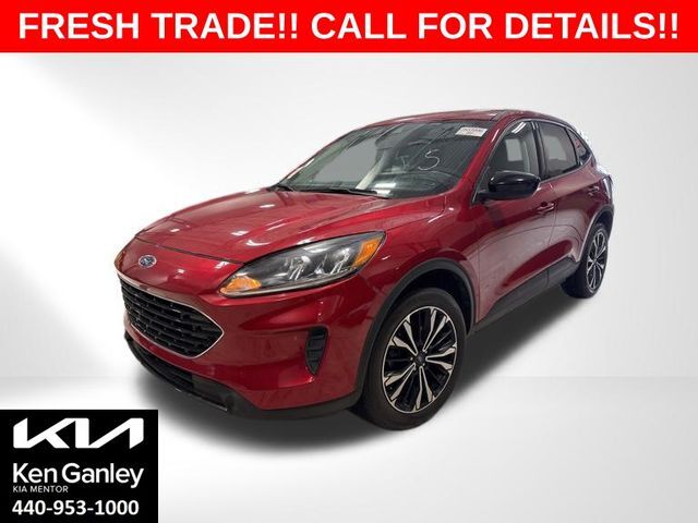 2021 Ford Escape SE — photo 1 of 10