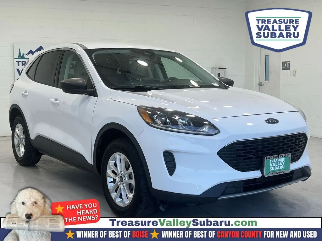 2022 Ford Escape SE — photo 1 of 13
