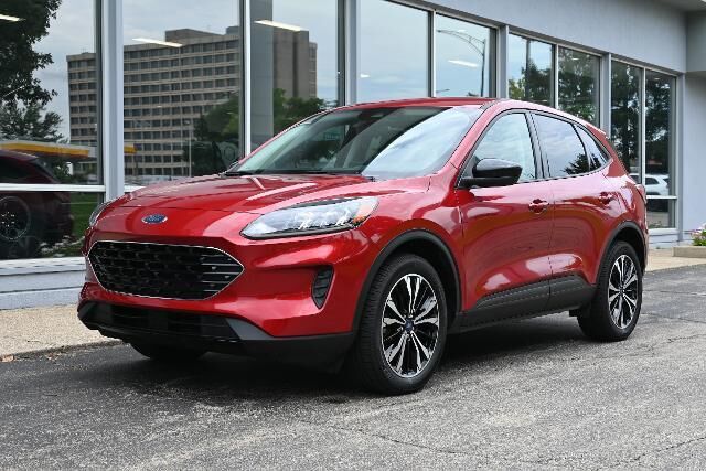 2022 Ford Escape SE — photo 1 of 26
