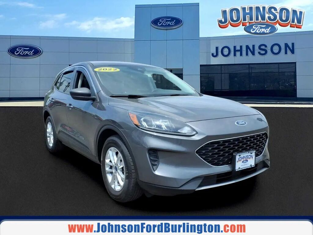 2022 Ford Escape SE — photo 1 of 40