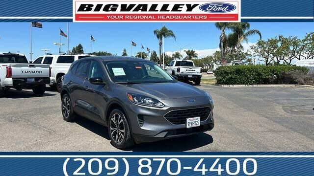 2022 Ford Escape SE — photo 1 of 2