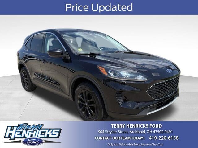 2021 Ford Escape SE — photo 1 of 13