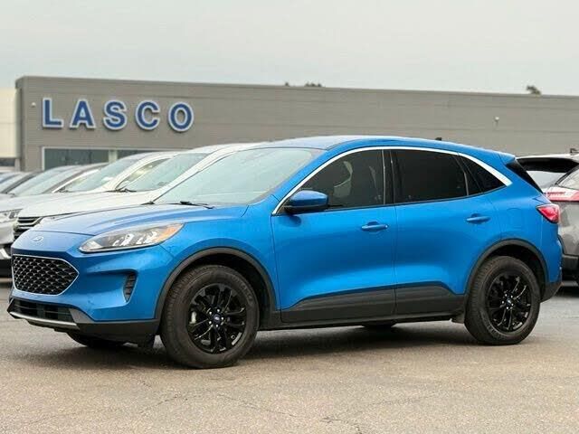 2021 Ford Escape SE — photo 1 of 4