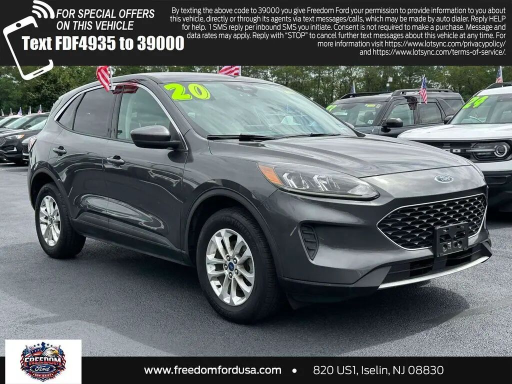 2020 Ford Escape SE — photo 1 of 39