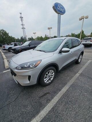 2020 Ford Escape SE — photo 1 of 1