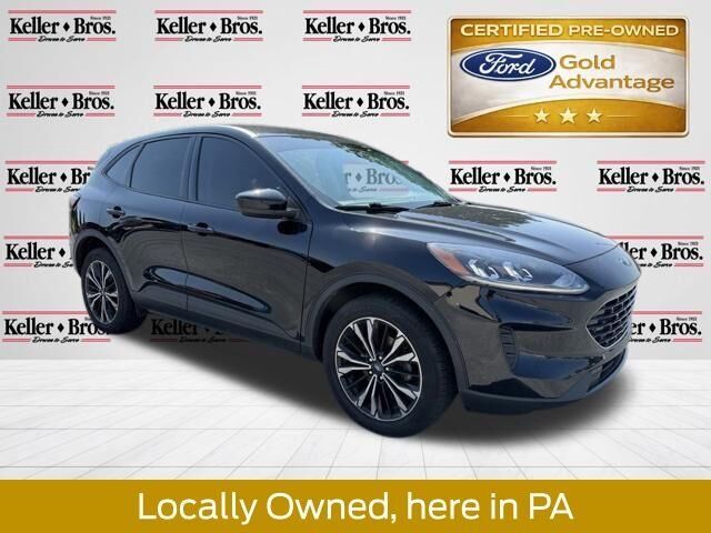 2022 Ford Escape SE — photo 1 of 24