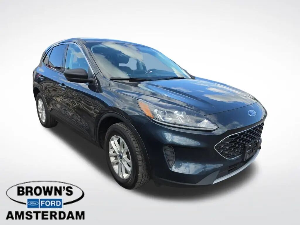 2022 Ford Escape SE — photo 1 of 12