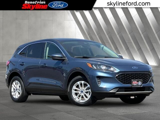 2020 Ford Escape SE — photo 1 of 26