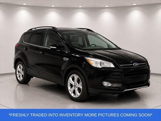 2015 Ford Escape SE — photo 1 of 5