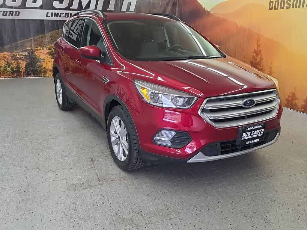 2018 Ford Escape SE — photo 1 of 13