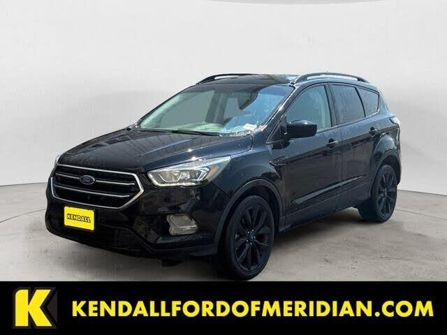 2018 Ford Escape SE — photo 1 of 3
