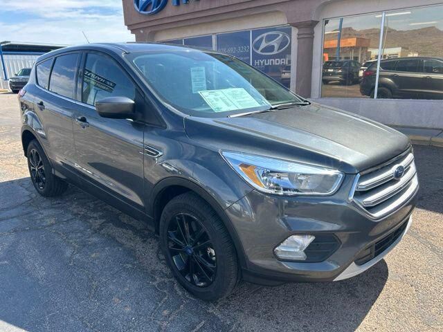 2019 Ford Escape SE — photo 1 of 26