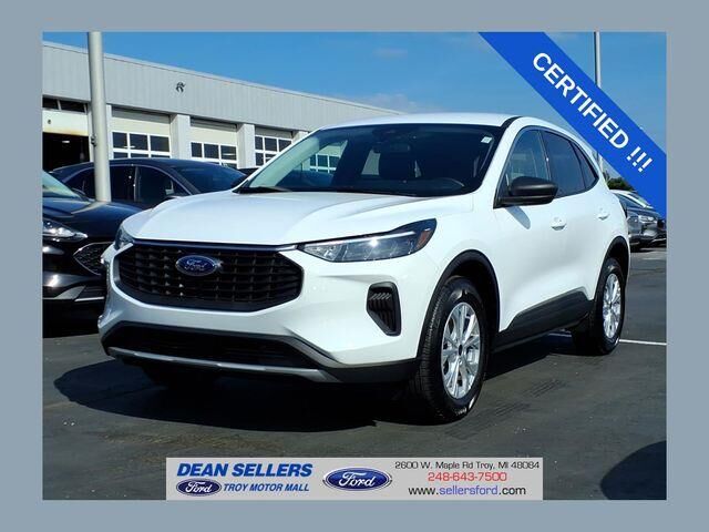 2024 Ford Escape Active — photo 1 of 39
