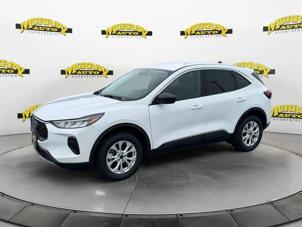 2024 Ford Escape Active — photo 1 of 49