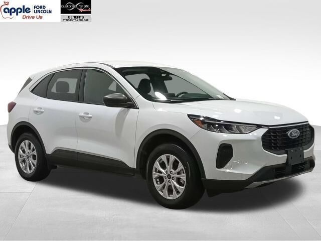 2024 Ford Escape Active — photo 1 of 15
