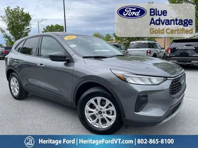 2025 Ford Escape Active — photo 1 of 16