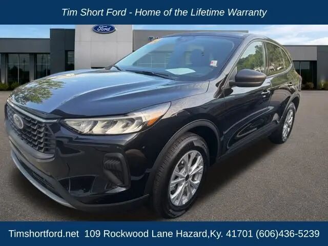 2025 Ford Escape Active — photo 1 of 45