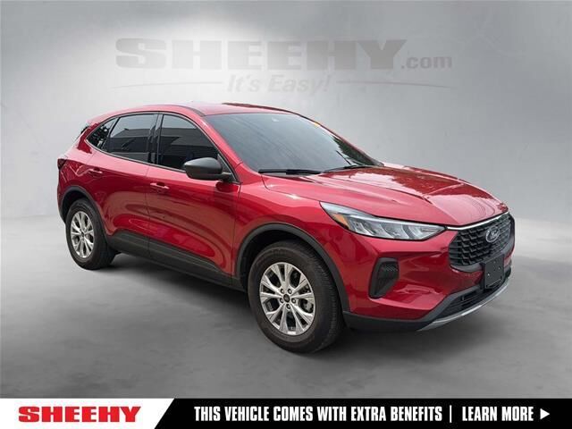 2025 Ford Escape Active — photo 1 of 26
