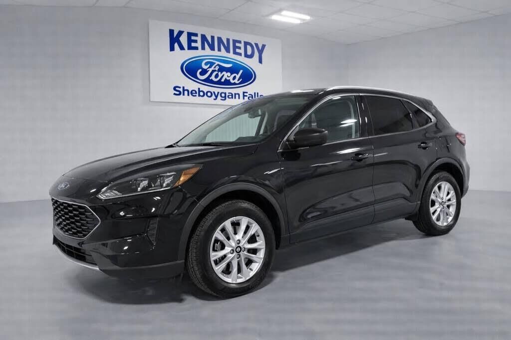 2023 Ford Escape Active — photo 1 of 2