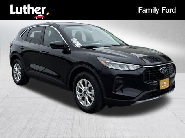 2023 Ford Escape Active — photo 1 of 7