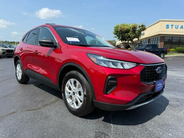 2023 Ford Escape Active — photo 1 of 52