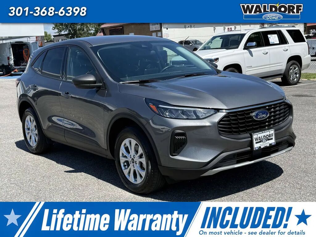 2025 Ford Escape Active — photo 1 of 26