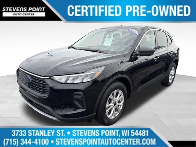 2023 Ford Escape Active — photo 1 of 13