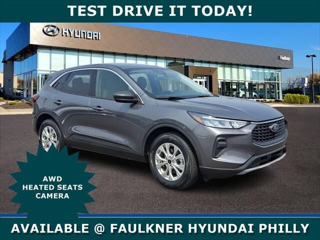 2023 Ford Escape Active — photo 1 of 43