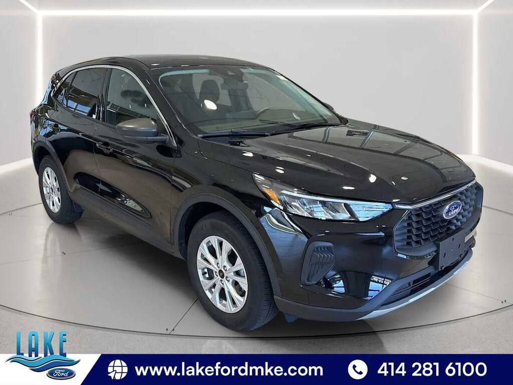 2024 Ford Escape Active — photo 1 of 26
