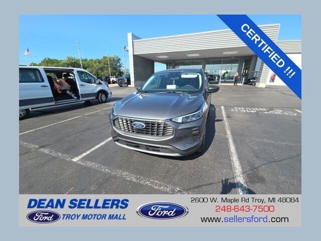 2024 Ford Escape Active — photo 1 of 39
