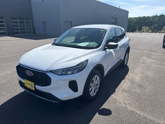 2024 Ford Escape Active — photo 1 of 13