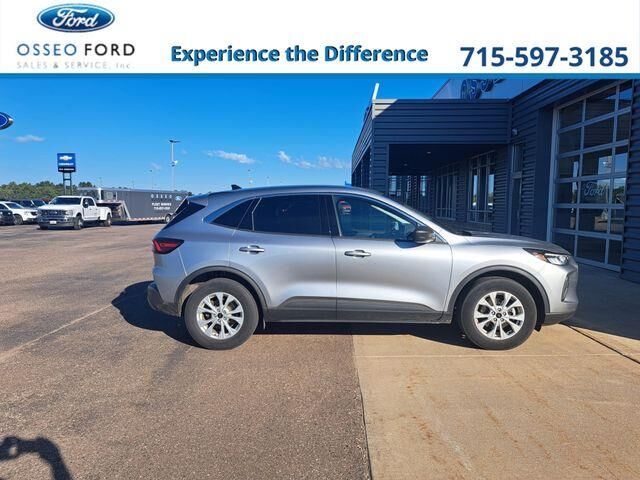 2023 Ford Escape Active — photo 1 of 26