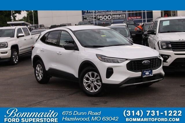 2025 Ford Escape Active — photo 1 of 13