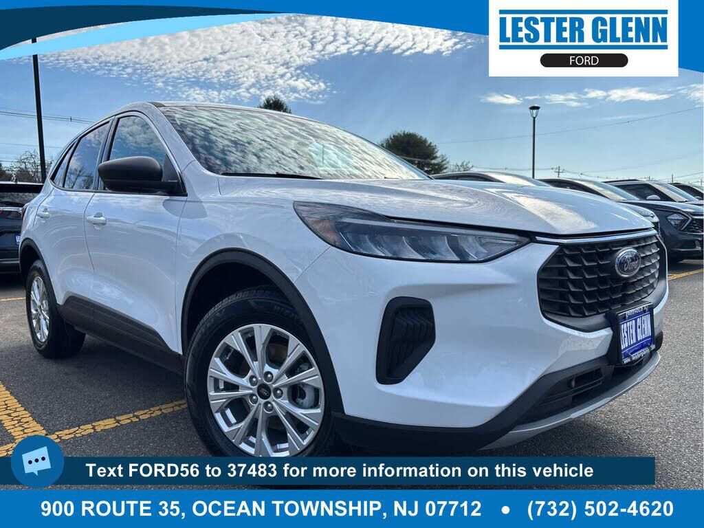 2023 Ford Escape Active — photo 1 of 1