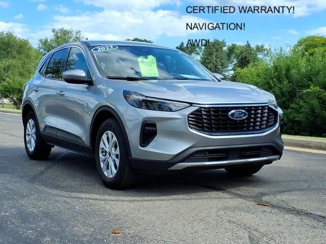 2023 Ford Escape Active — photo 1 of 13