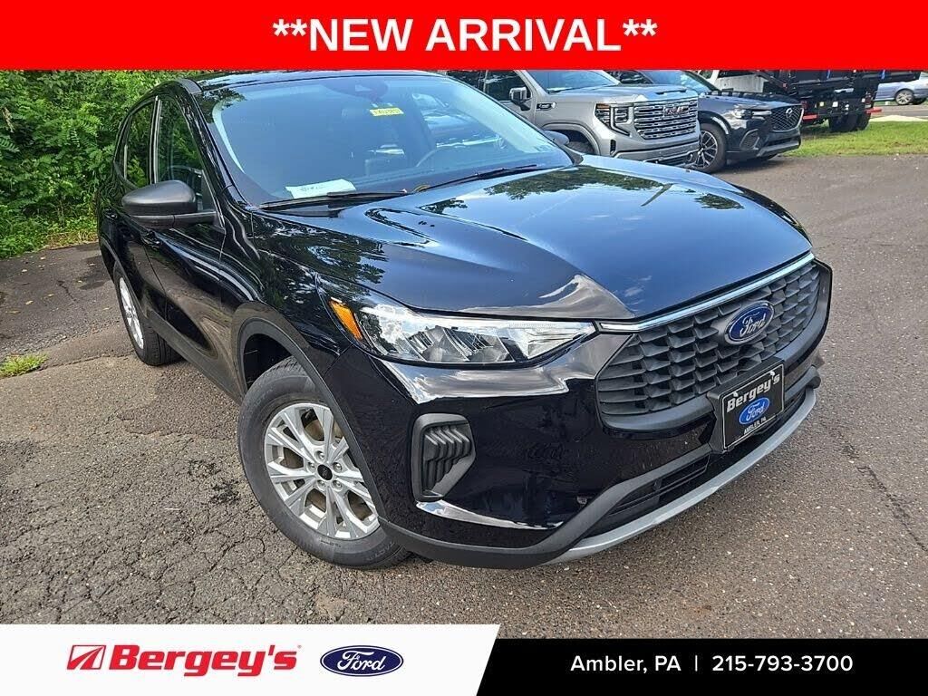 2023 Ford Escape Active — photo 1 of 1