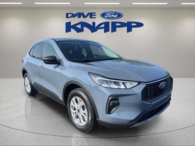 2024 Ford Escape Active — photo 1 of 26