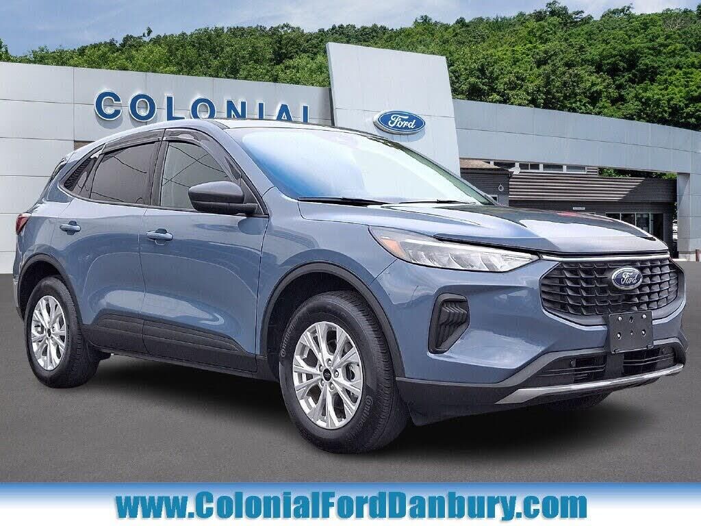 2025 Ford Escape Active — photo 1 of 1