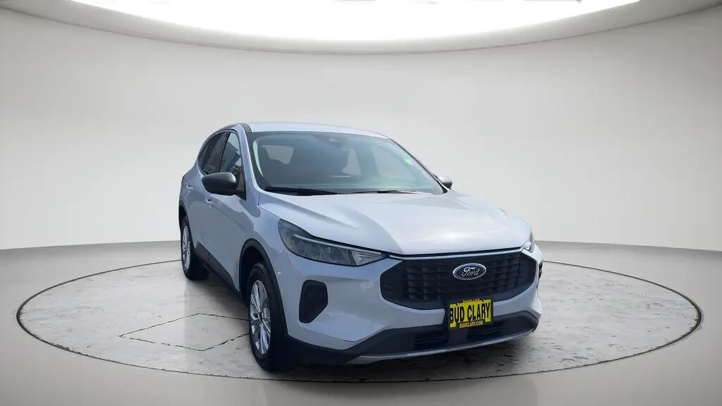 2025 Ford Escape Active — photo 1 of 13
