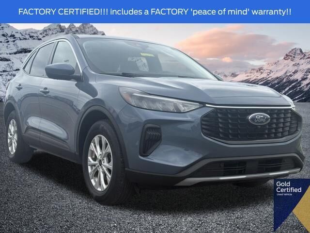 2023 Ford Escape Active — photo 1 of 26