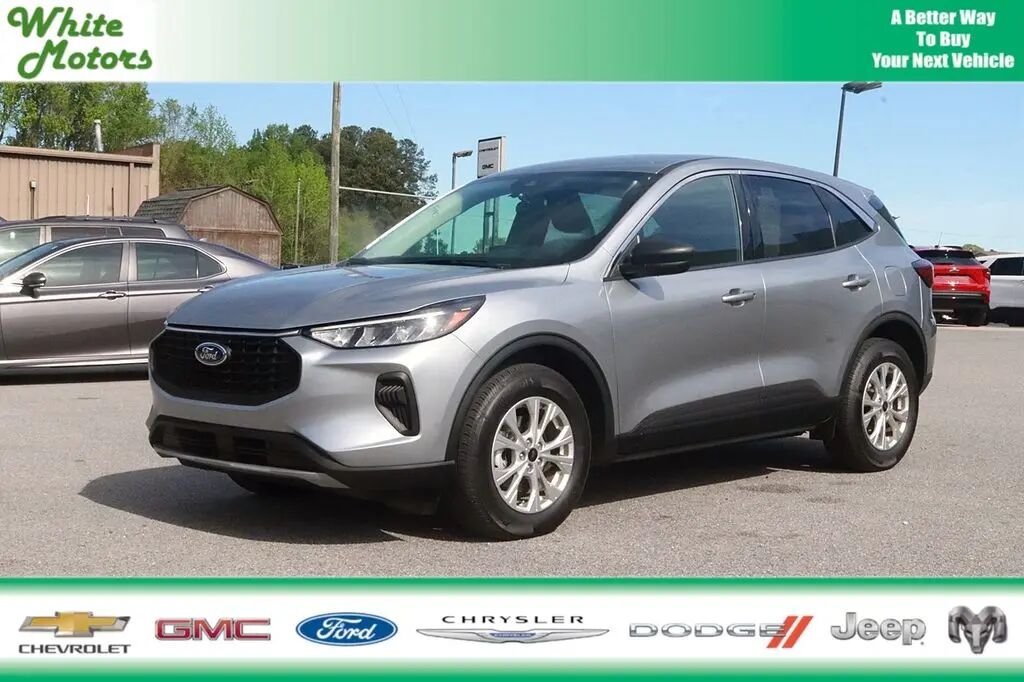 2023 Ford Escape Active — photo 1 of 13