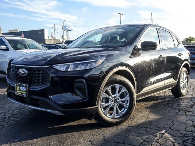2023 Ford Escape Active — photo 1 of 13