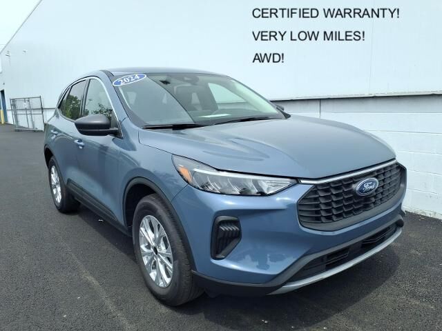 2024 Ford Escape Active — photo 1 of 13