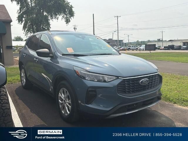 2023 Ford Escape Active — photo 1 of 24