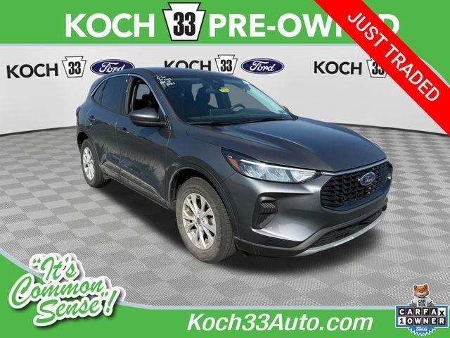 2023 Ford Escape Active — photo 1 of 11